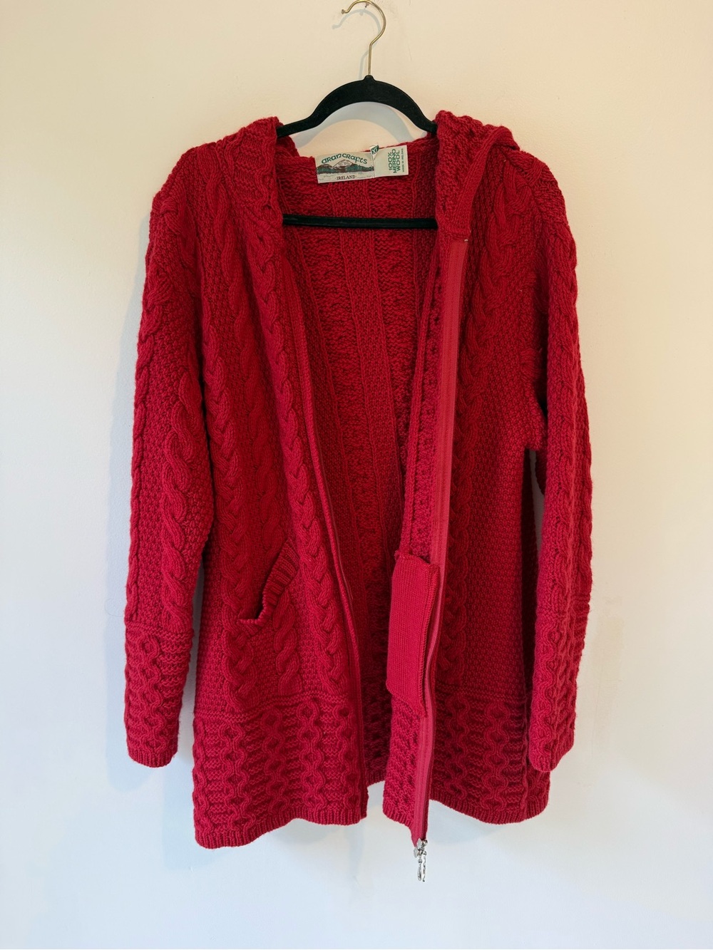 Vintage Aran Crafts Ireland Red Merino Wool Cable Knit Zip Hooded Cardigan XL